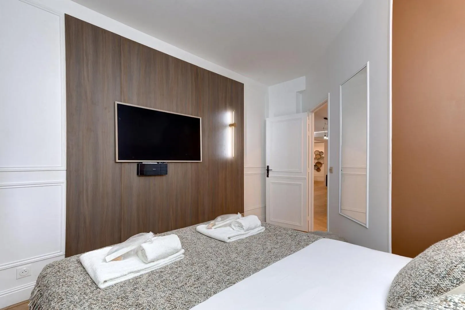 171 Suite Beethoven - Superbe Appartement Parisien Apartment Paris